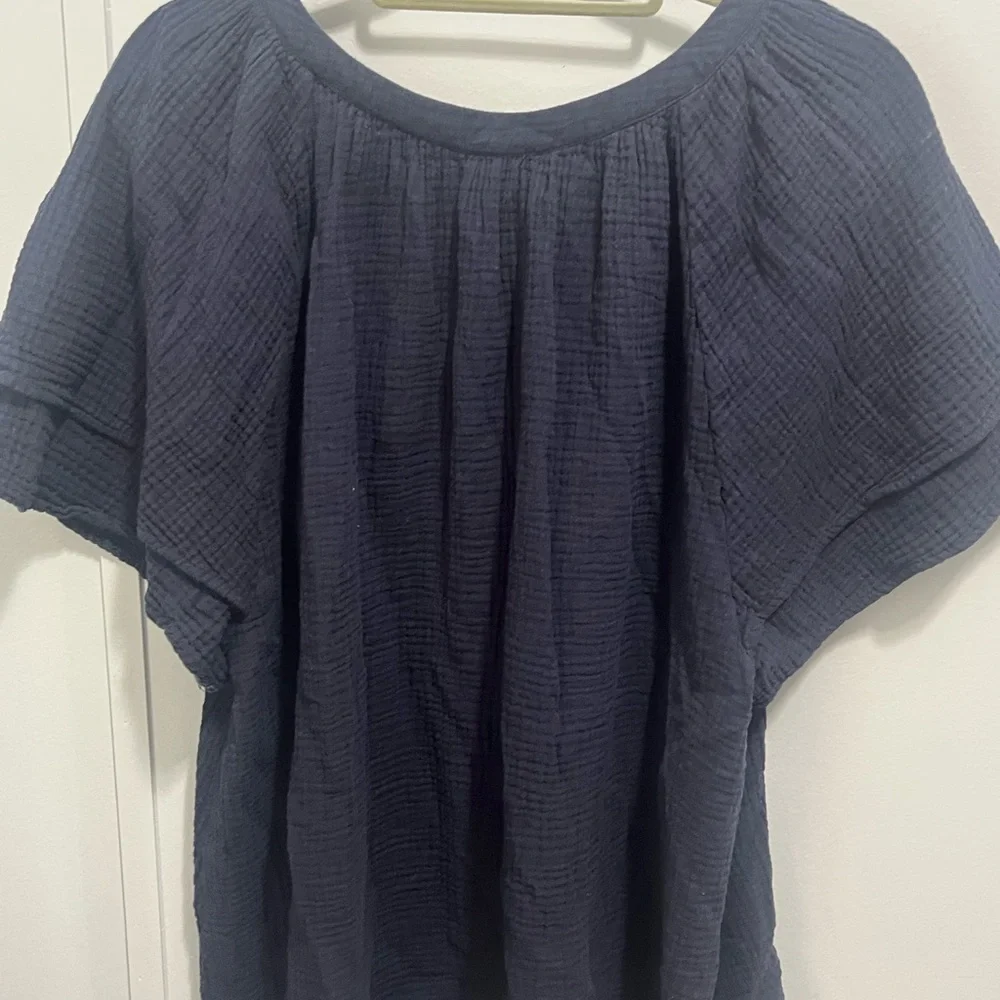 Navy Blue Women's Top - Picture 4 of 4